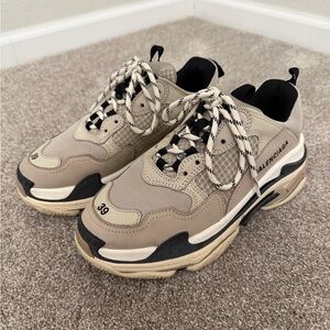 Balenciaga Triple S Trainer in Beige